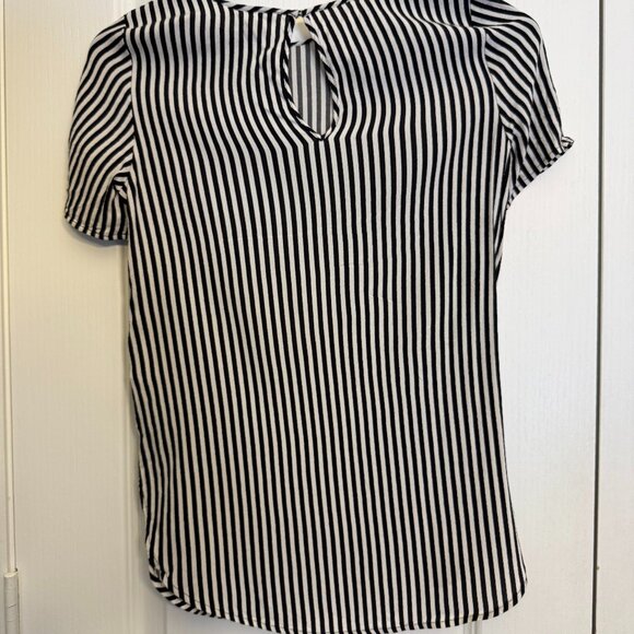 H&M Long Striped Top - Picture 2 of 5